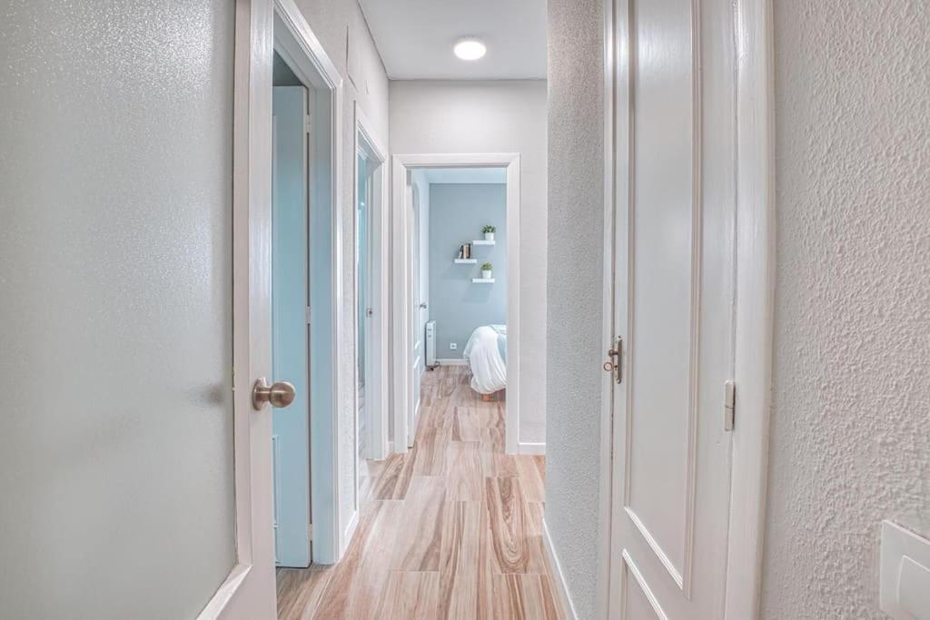 Apartamento New Folch Sevilla B Bagian luar foto
