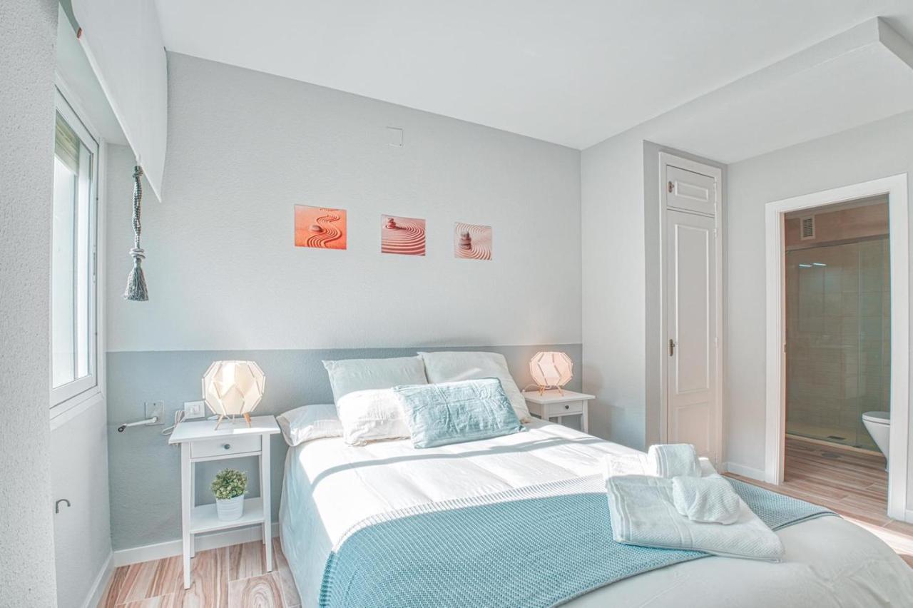 Apartamento New Folch Sevilla B Bagian luar foto