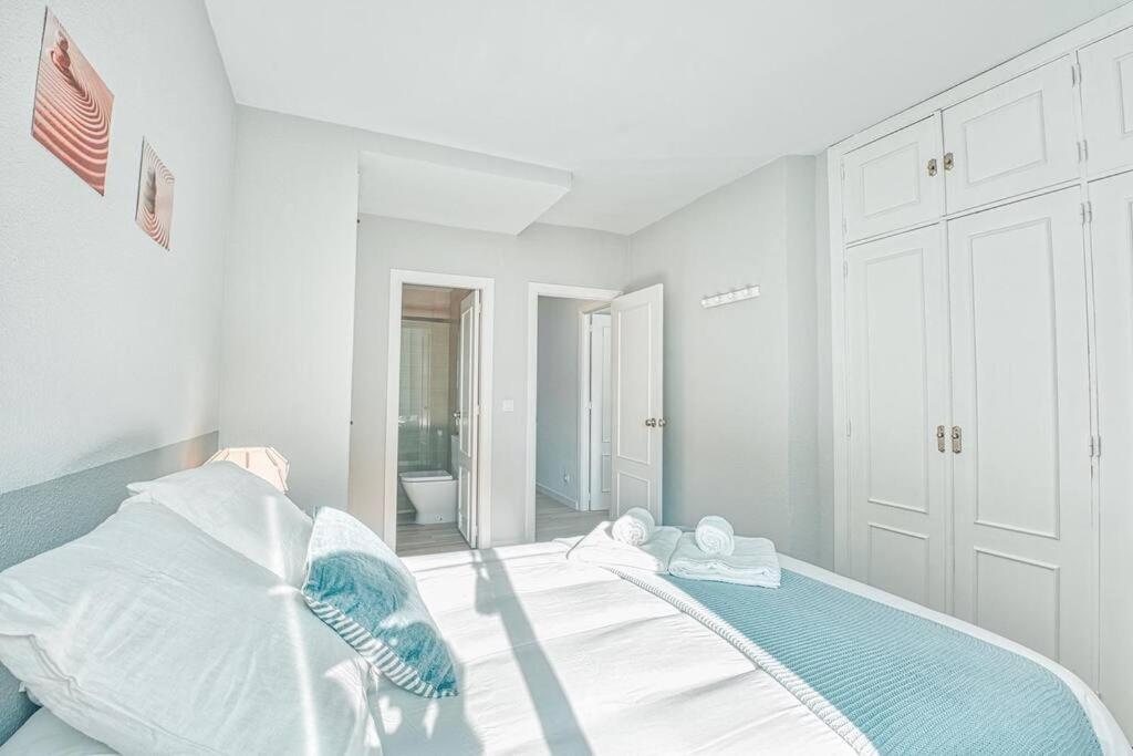 Apartamento New Folch Sevilla B Bagian luar foto