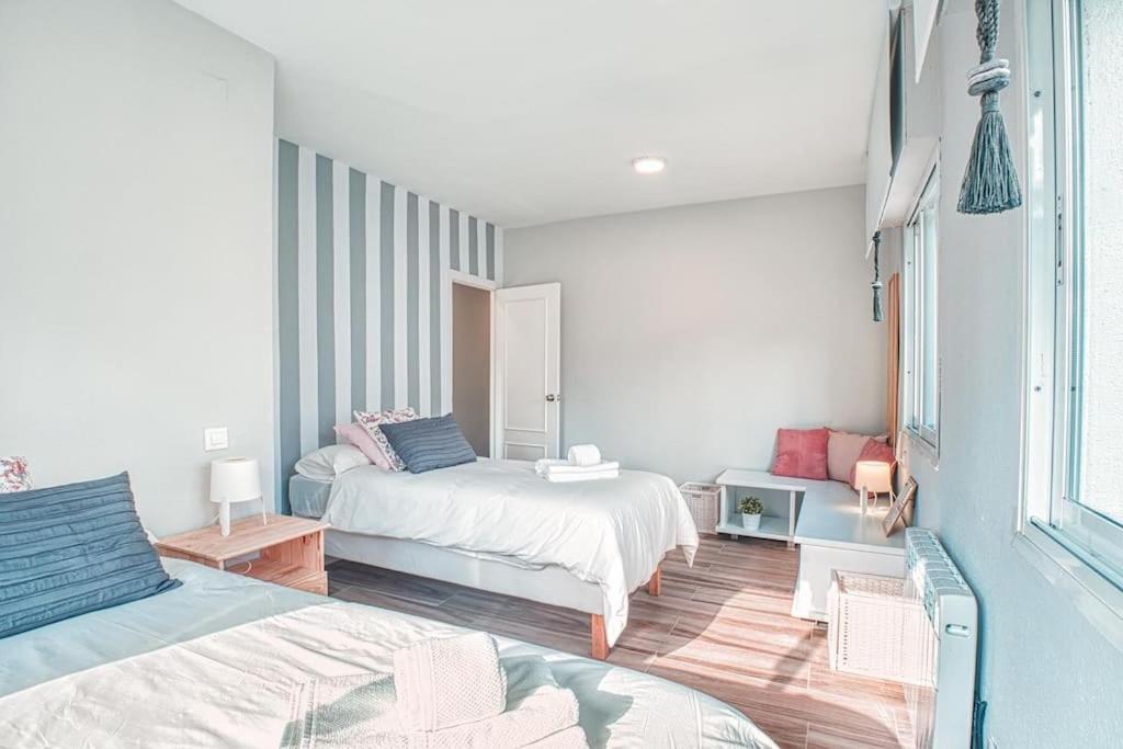 Apartamento New Folch Sevilla B Bagian luar foto